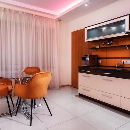 קלייפדה Premium Jacuzzi Apartment מראה חיצוני תמונה